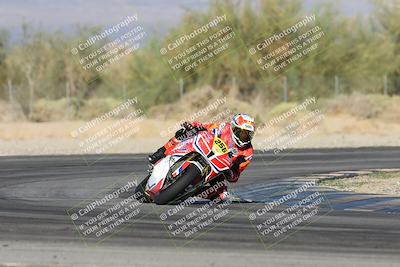 media/Nov-02-2025-CVMA (Sun) [[337aff29ab]]/Race 17-Amateur Supersport Middleweight/